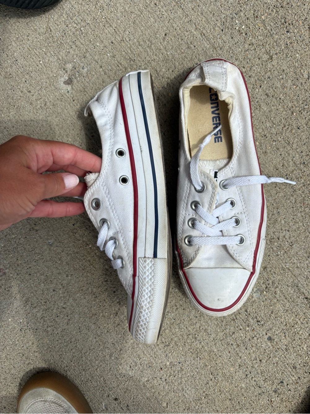 Converse white  Low-Top Canvas Sneakers with Red Stripe